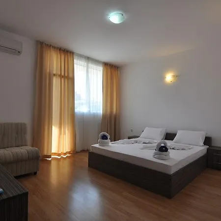 بيت ضيافة Ask بريمورسكو